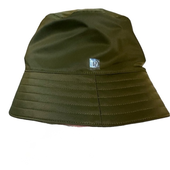lululemon athletica Accessories - Lululemon Nylon Adjustable Bucket Hat